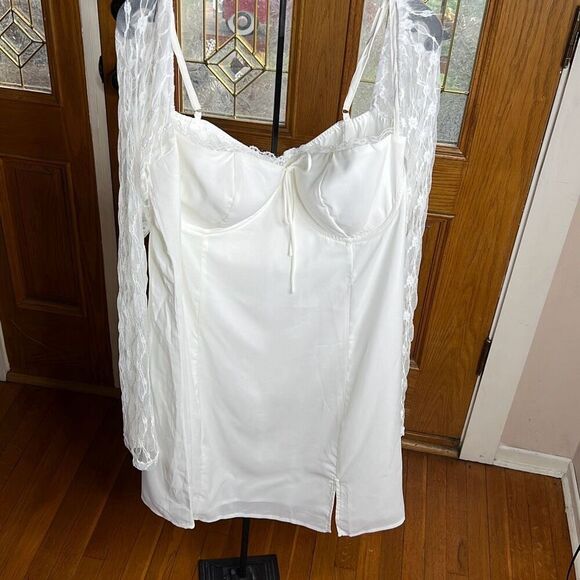 Princess Polly ASHWOOD LACE SLEEVE MINI DRESS WHITE Size 10 - Picture 2 of 10